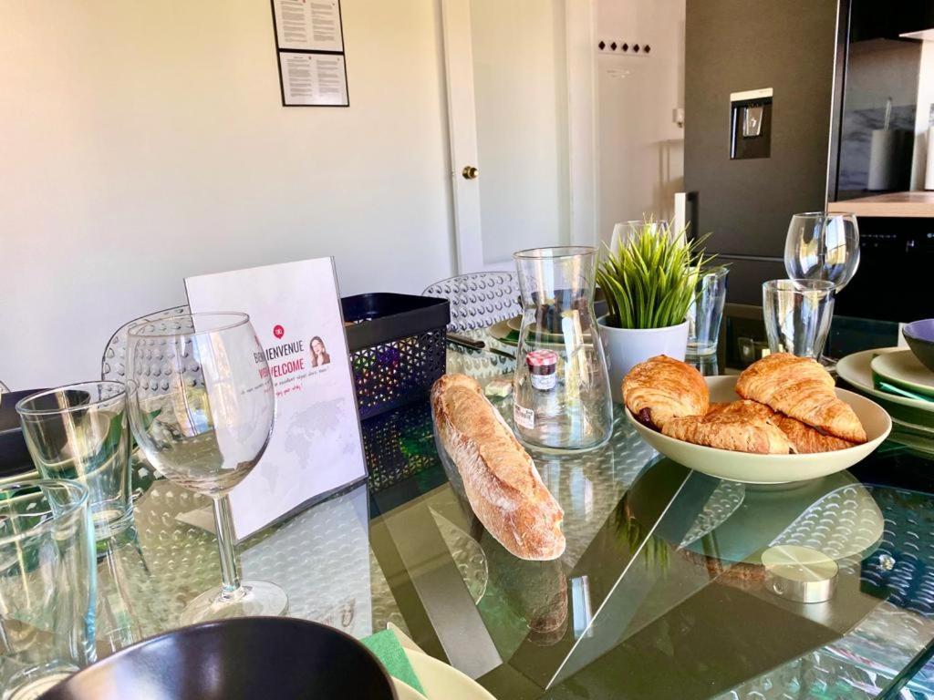 Appartamento ATYPIQUE - Rêvez à 20min de PARIS - PARKING GRATUIT Argenteuil Esterno foto
